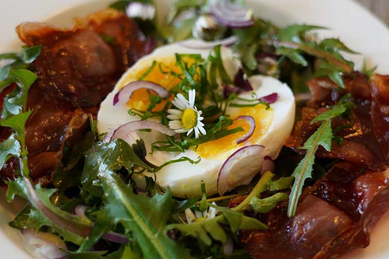 Loewenzahnsalat